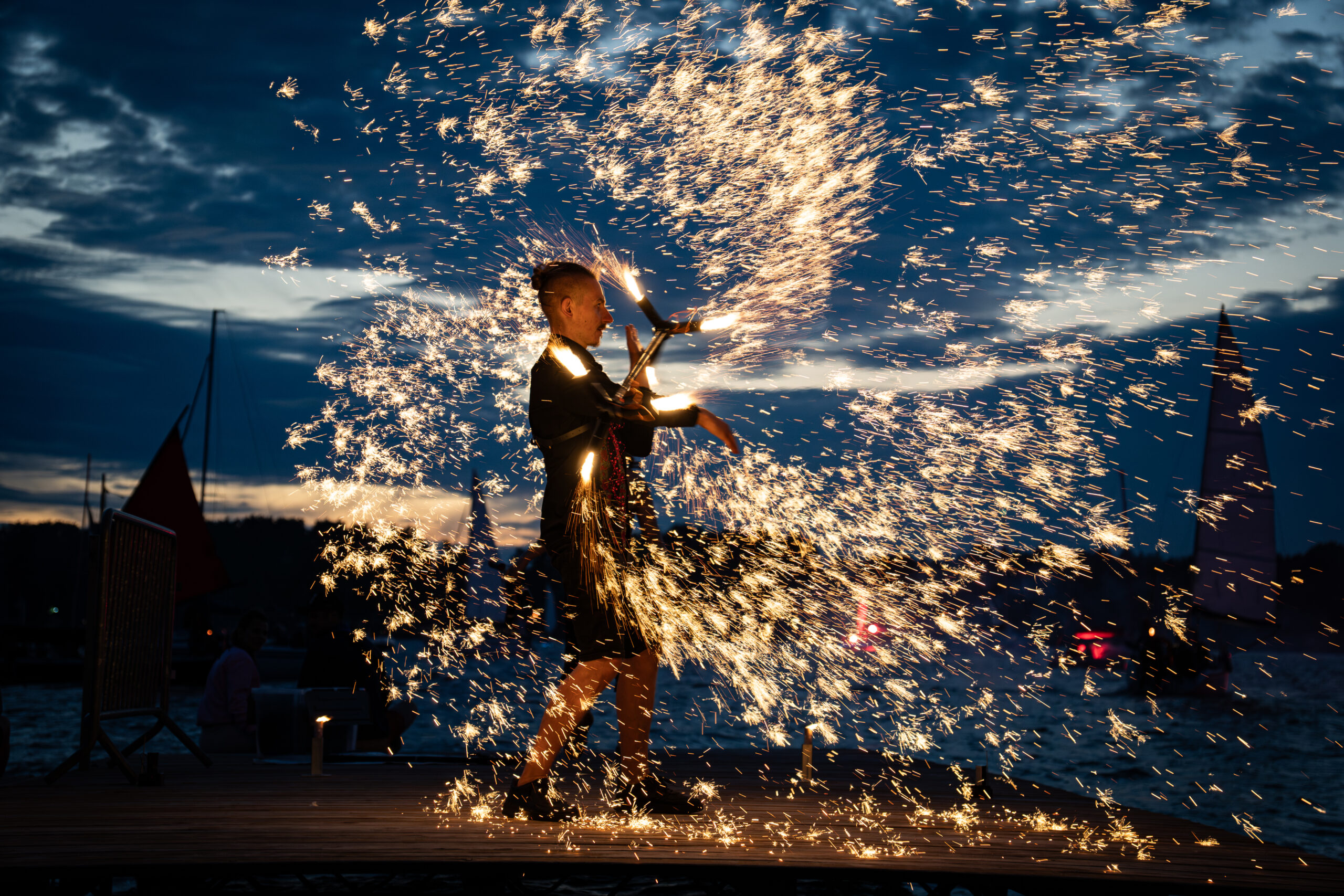 FIRESHOW (3)