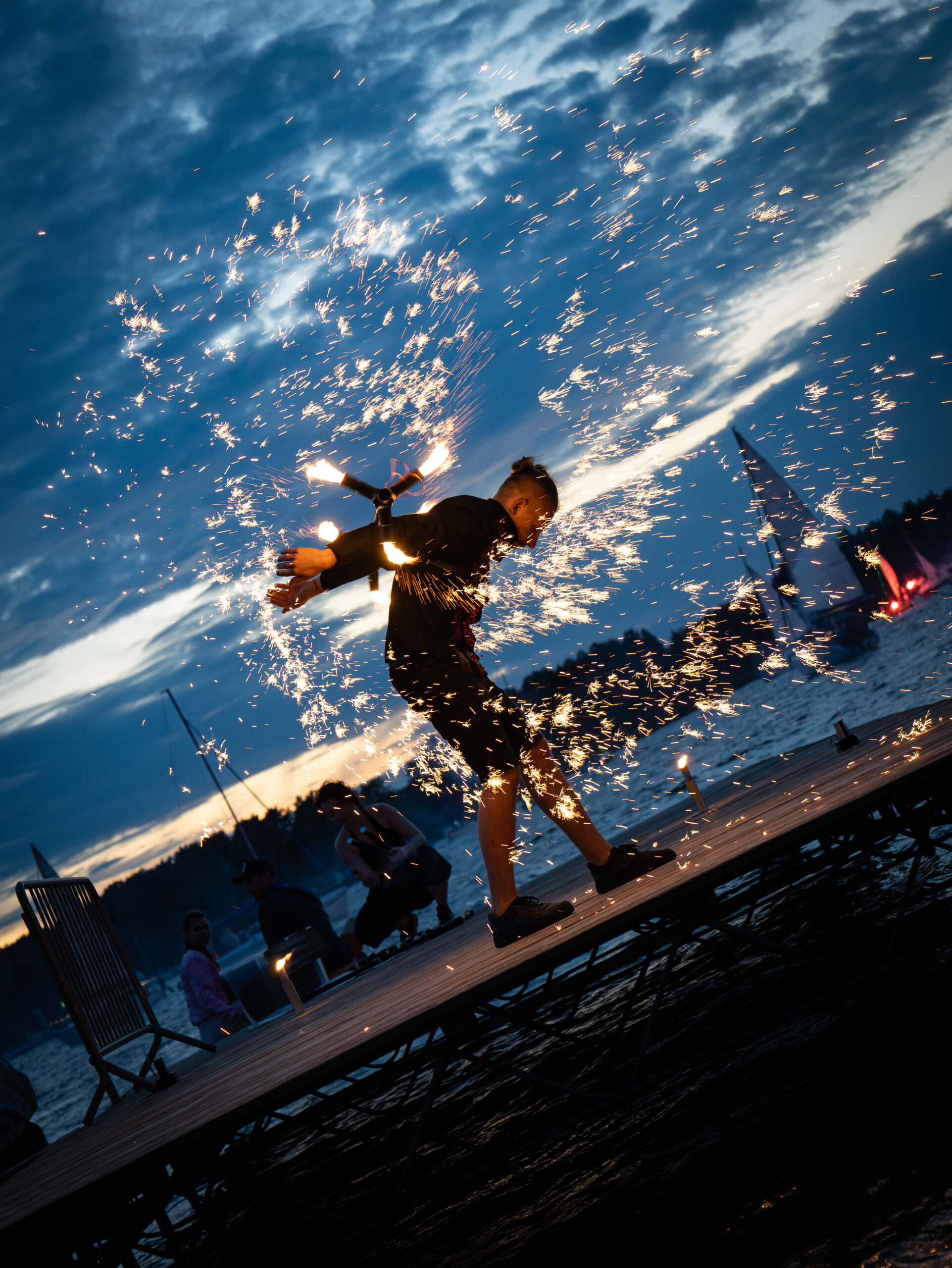 FIRESHOW (8)
